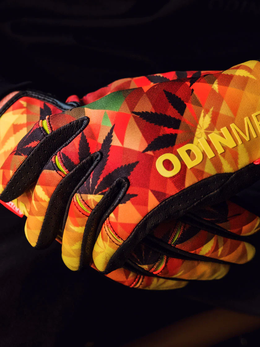 420 SMX Motorcycle Gloves - Image 3
