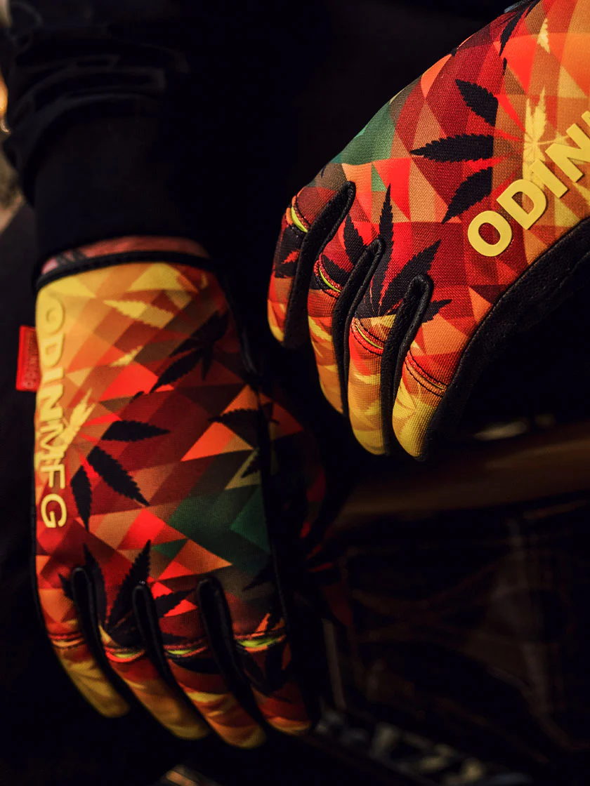 420 SMX Motorcycle Gloves - Image 5