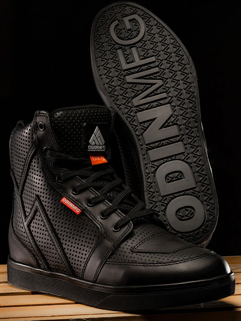Apex Aero Perforated Motorcycle Shoes - Black - Image 4