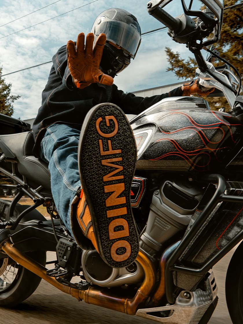 Apex Aero Perforated Motorcycle Shoes - Waxed Brown - Image 3