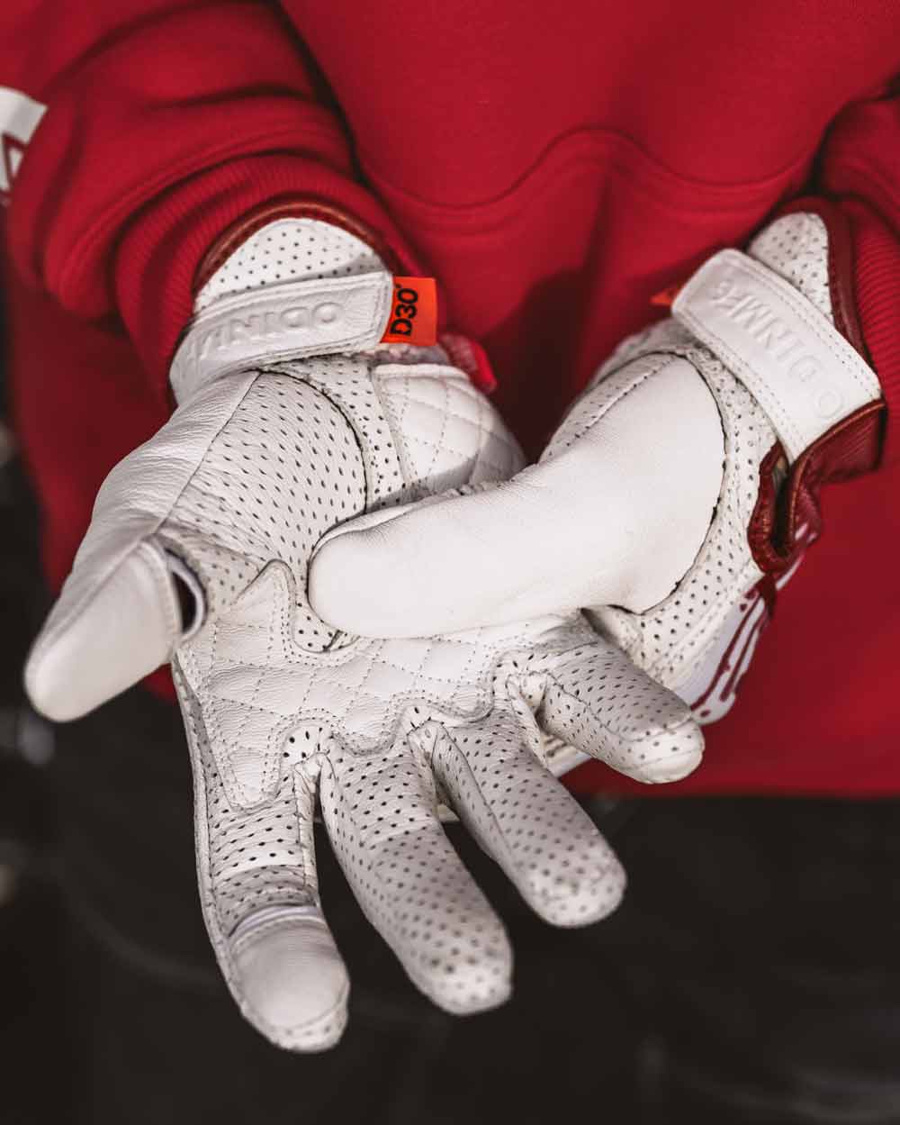 D3O Heavy Hitters Motorcycle Gloves - Bloodbath - Image 4