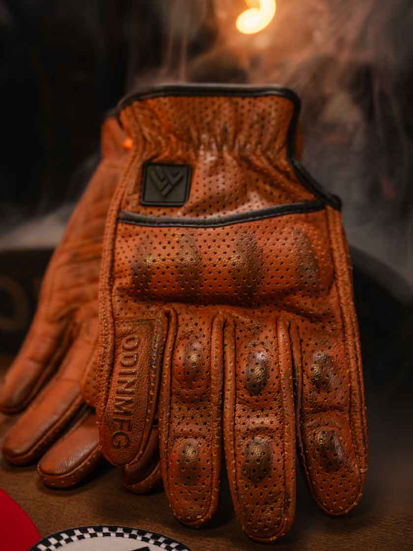 D3O Heavy Hitters Motorcycle Gloves - Wax Brown Perforated - Image 3